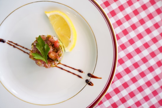 Tartare di salmone con fagioli